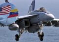 Aviones F-18 de EE.UU. irrumpen en el Golfo de Venezuela: el sorpresivo sobrevuelo que aumenta la tensión en el Caribe