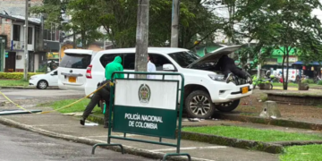 En Popayán, desactivan carro con explosivos cerca de estación de Policía