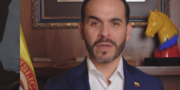 Abelardo De La Espriella pide a Trump investigar campaña de Petro