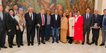 ¿A qué conclusión llegaron Petro y la Comisión Asesora de Relaciones Exteriores?