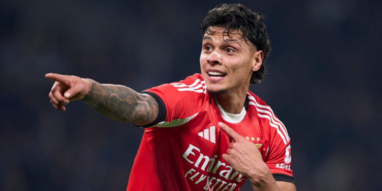 Richard Ríos sufrió delicada lesión en el hombro, en Portugal