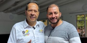 “También fui un deportista de“También fui un deportista de limosna”: Javier Fernández limosna”: Javier Fernández