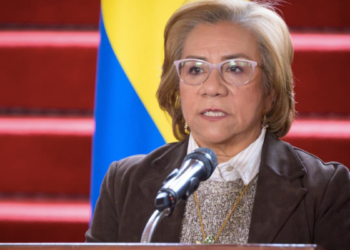 Gobierno Petro presenta nota de protesta a EE. UU. y dice que Ejército colombiano está capacitado para defenderse