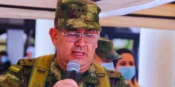 General Juan Miguel Huertas es relevado del Ejército y pasa a cargo administrativo en medio de investigación