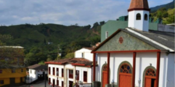 Alcalde de Briceño, Antioquia, denuncia ser objetivo militar por parte de las disidencias de alias ‘Calarcá’