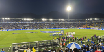Así quedó la cancha del Campín