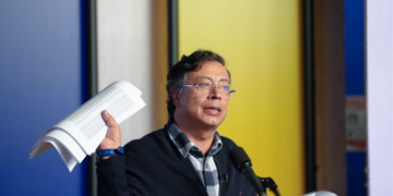 Presidente Petro anuncia impuesto