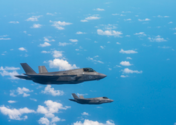 Esta sería la razón de la presencia de aviones cazas en costas de Venezuela