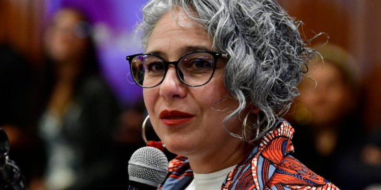 CNE evalúa tumbar candidatura