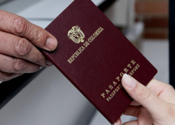 Denuncia contra Cancillería