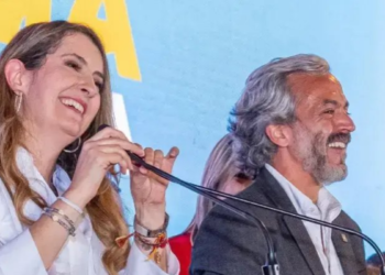 Paloma Valencia suma a Juan Daniel Oviedo